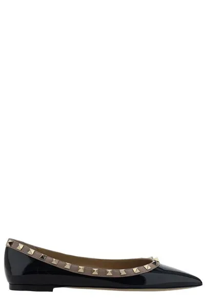 Valentino Garavani Rockstud Pointed Toe Ballerina Shoes In Black