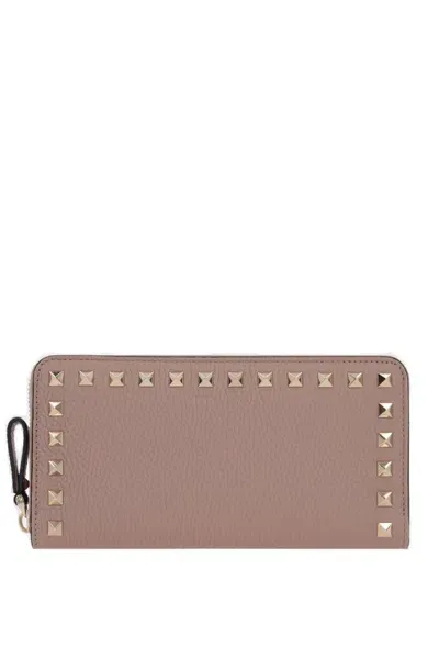 Valentino Garavani Rockstud Zip In Pink