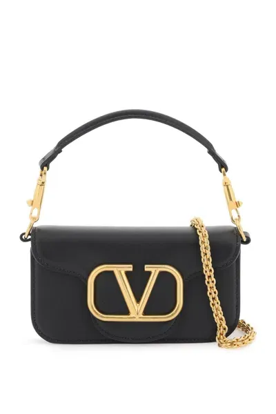 Valentino Garavani Small Locò Shoulder Bag In 黑色的