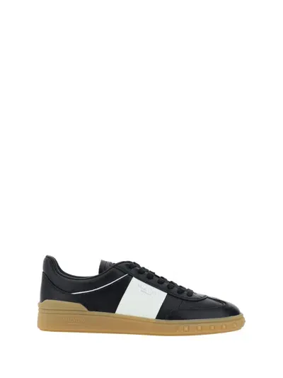 Valentino Garavani Upvillage Sneakers In Black