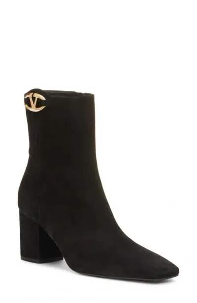 Valentino Garavani Vlogo Bold Bootie In Schwarz