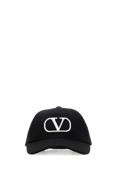 Valentino Garavani Valentino Logo Embroidered Baseball Cap In Black