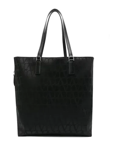 Valentino Garavani Nero Logo-embossed Leather Tote Bag In Black