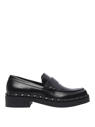 Valentino Garavani Rockstud M-way Loafers In Black