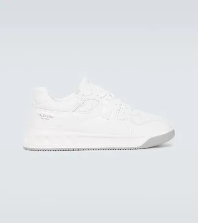 Valentino Garavani White Low-top Sneakers With Studs