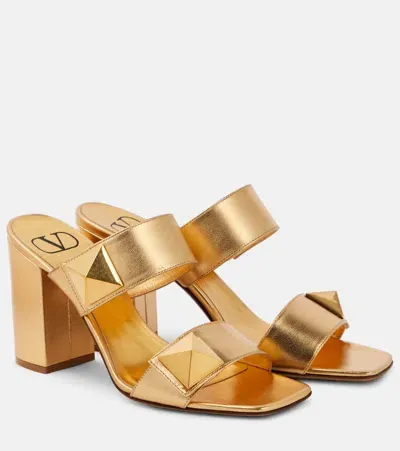 Valentino Garavani One Stud Metallic Leather Sandals In Gold