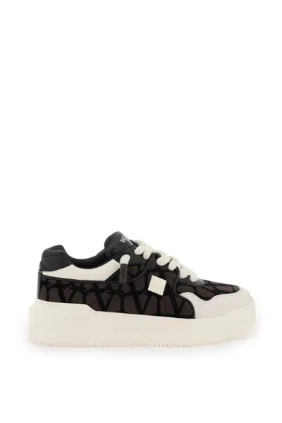 Valentino Garavani One Stud Xl Low-top Sneakers In Multicolor