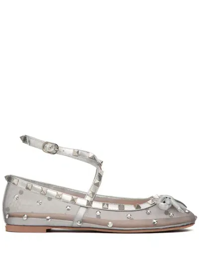 Valentino Garavani Rockstud Ballerina Shoes In Grau