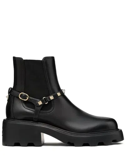 Valentino Garavani Rockstud Calfskin Beatle 55mm Woman Black 38.5