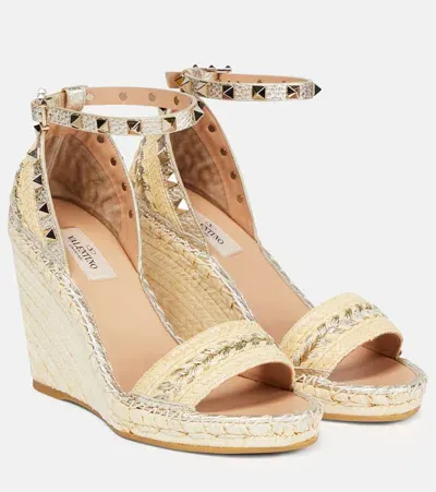 Valentino Garavani Rockstud Espadrille Wedges In Beige