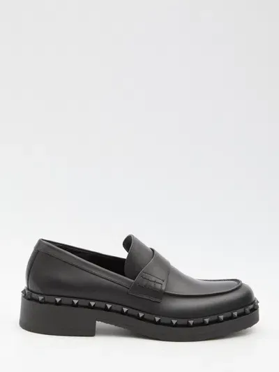 Valentino Garavani Rockstud M-way Loafers In Black