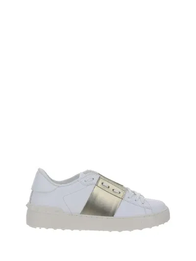 Valentino Garavani Rockstud Open Sneakers In Bianco/platino/bianco