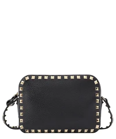 Valentino Garavani Rockstud Shoulder Bag In Black