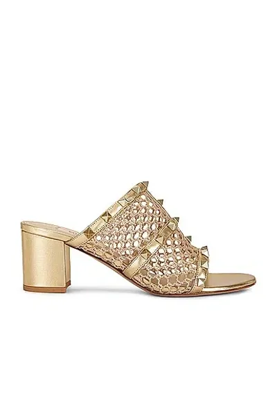 Valentino Garavani Rockstud Slide In Star Gold