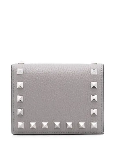 Valentino Garavani Rockstud Wallet In Grey