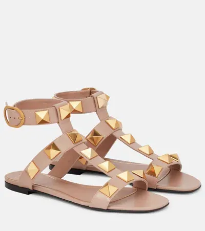 Valentino Garavani Roman Stud Leather Sandals In Pink