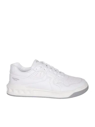 Valentino Garavani Valentino Sneakers In White