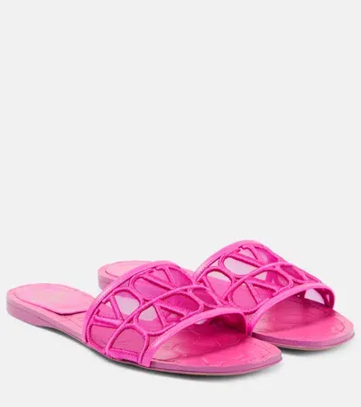 Valentino Garavani Toile Iconographe Sandals In Pink