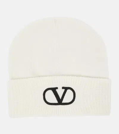 Valentino Garavani Vlogo Embroidered Wool Beanie In White