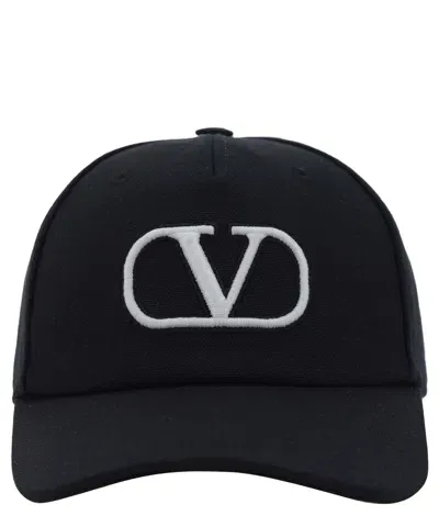 Valentino Garavani Vlogo Hat In Black