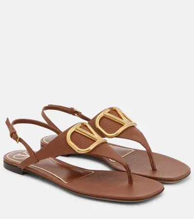 Valentino Garavani 10mm Vlogo Leather Thong Sandals In Brown