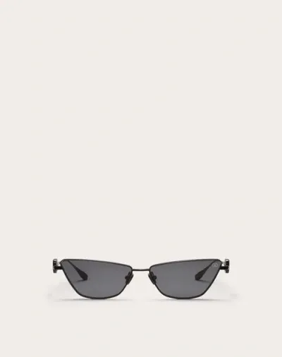 Valentino Garavani Valentino Vlogo Sign Cat-eye Titanium Frame Unisex Dark Grey 61