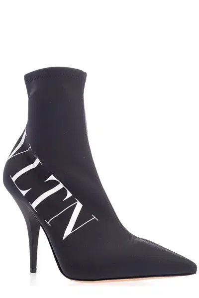 Valentino Garavani Valentino Vltn Logo Printed Pointed Toe Boots In Black