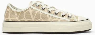 Valentino Garavani Women's Trainer Low-top Totaloop Toile Iconographe Beige/ivory Sneaker | Size 40 | 4w2s0gx4ase In Neutrals