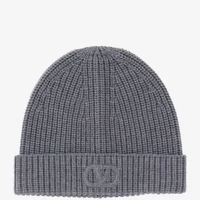 Valentino Garavani Wool Beanie With Logo In Grey