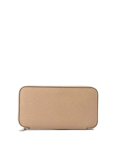 Valextra 10cc Zipped Continental Wallet In Beige