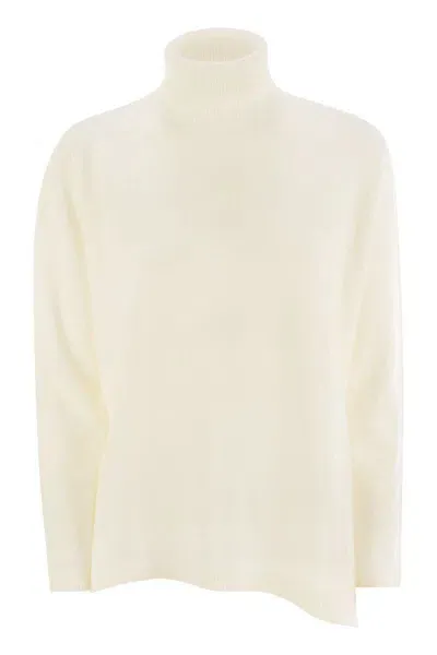 Vanisé Cashmere Turtleneck Sweater In White