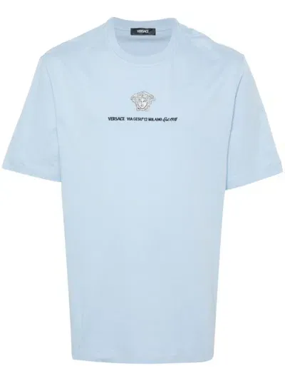 Versace Medusa Head-embroidered Cotton T-shirt In Blau