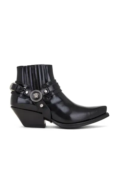 Versace 50mm Leather Western Boots In Black