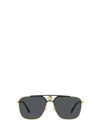 Versace Eyewear Oversized Frame Sunglasses In Gold