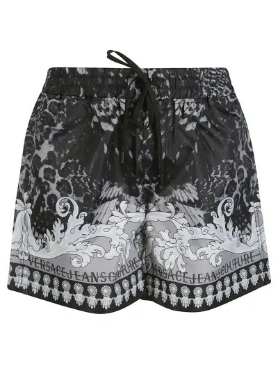 Versace Jeans Couture 76up116 Pl. Animalier Mix Shorts In Black Fabric