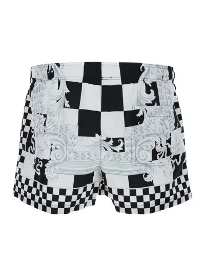 Versace Shorts Contrasto Print In White/black