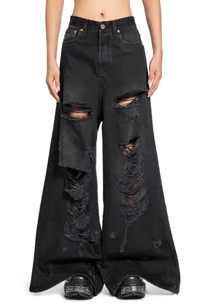 Vetements Pants & Shorts In Black