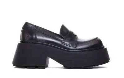 Vic Matie Joy Loafers In Black