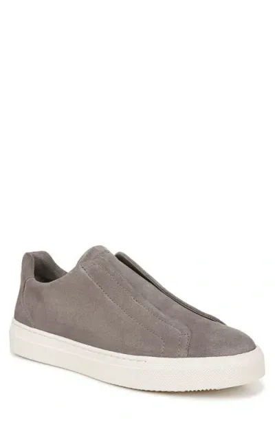 Vince Lakewood Sneaker In Smoke Grey