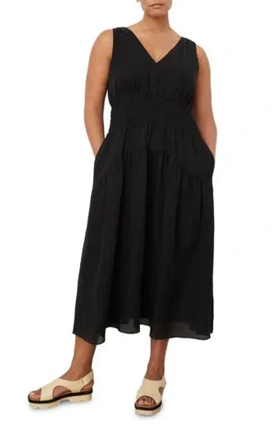 Vince Smocked Tiered Midi Dress In Black