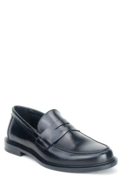 Warfield & Grand Preeminent Penny Loafer In Black