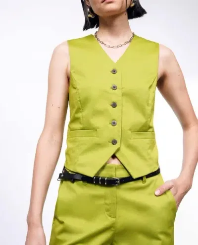 Wildfang The Essential Vest In Pickle