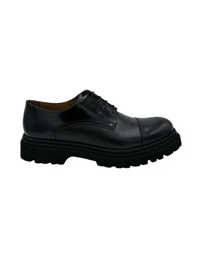 Zanoni English Shoes. In Black