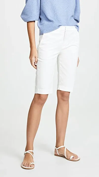 Vince Coin Pocket Bermuda Shorts In Off White