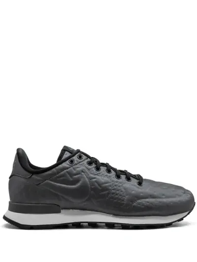 Nike Internationalist Jcrd Wntr Sneakers In Grey