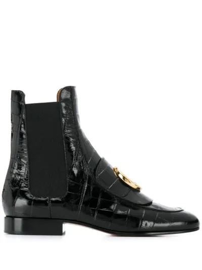 Chloé Embossed C Chelsea Boots In Black