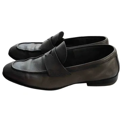 Pre-owned Santoni Leather Flats In Grey