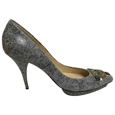 Pre-owned Oscar De La Renta Leather Heels In Grey