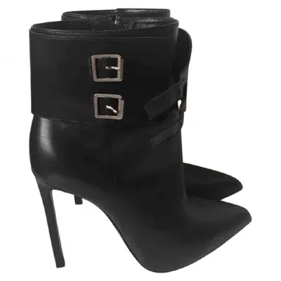 Pre-owned Saint Laurent Leather Ankle Boots In Black