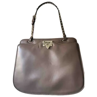 Pre-owned Valentino Garavani Demilune Leather Handbag In Khaki